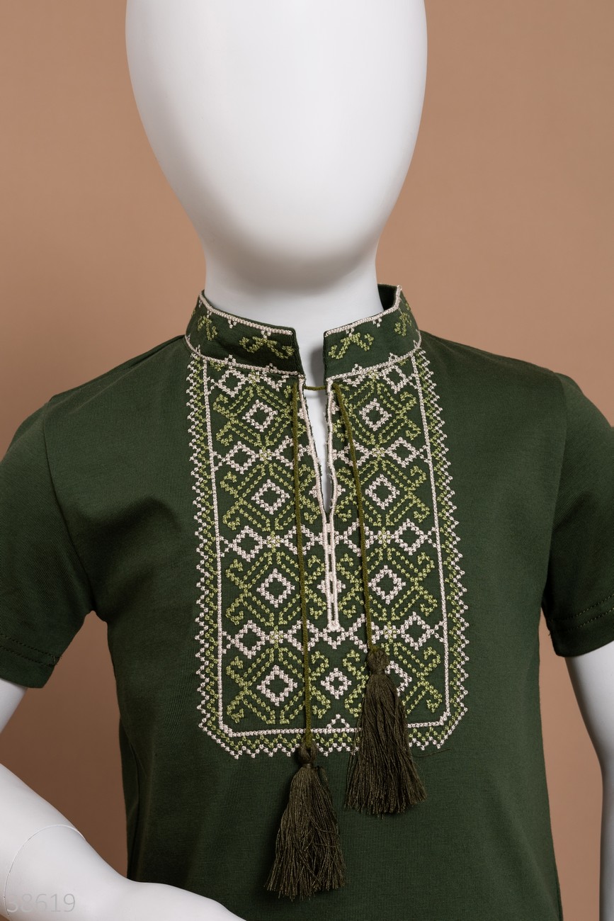 Вишиванка для хлопчиків 8448