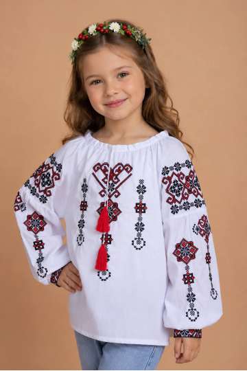 Вишиванка для дівчаток 2028